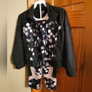 Avia youth sportswear track suit